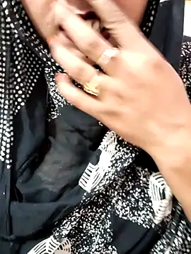 Indian-Nazia online show from October 31, 2025, 5:31 pm