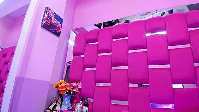 Lya Anal online show from April 1, 2026, 1:08 am