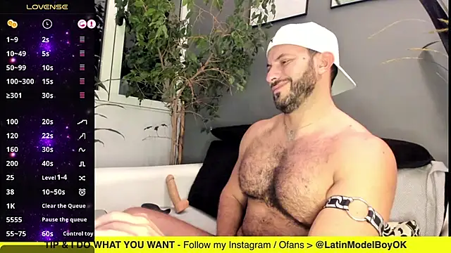 arielenbsas online show from March 2, 2025, 4:50 am