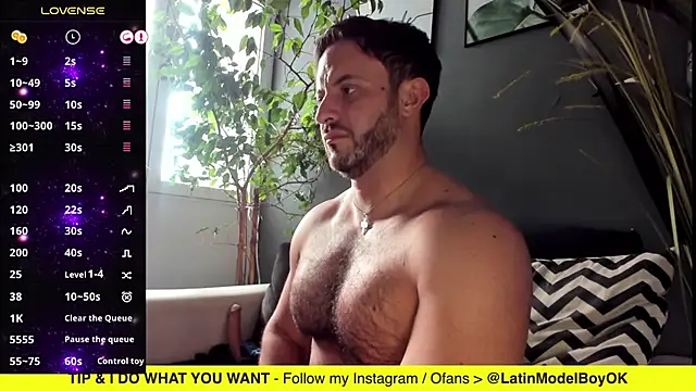 arielenbsas online show from March 4, 2025, 7:32 pm