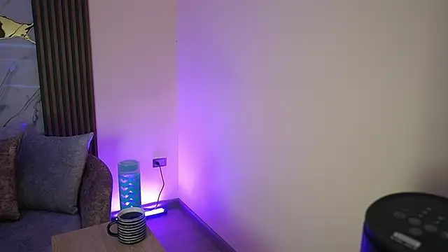 Anybuny online show from October 13, 2025, 11:34 am