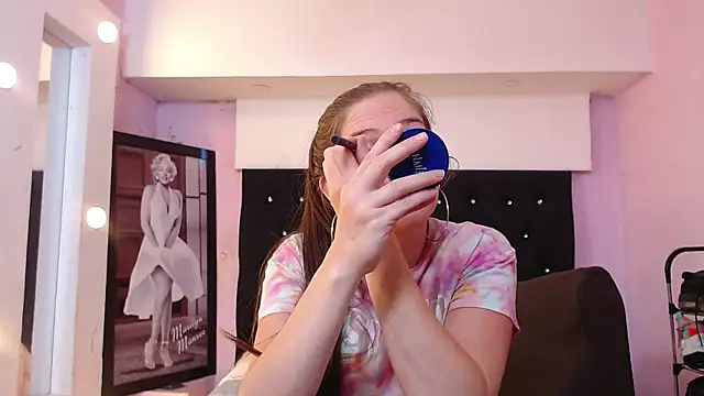 Snapshot of kittybonxx chatting on September 9, 2025, 11:52 am kittybonxx online show from September 9, 2025, 11:52 am