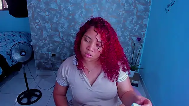 AngelaCoffee online show from March 12, 2026, 10:47 pm