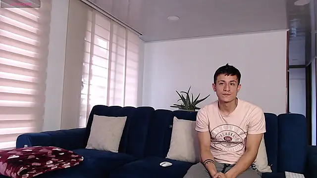 ashely ryan24 online show from March 10, 2025, 10:02 pm