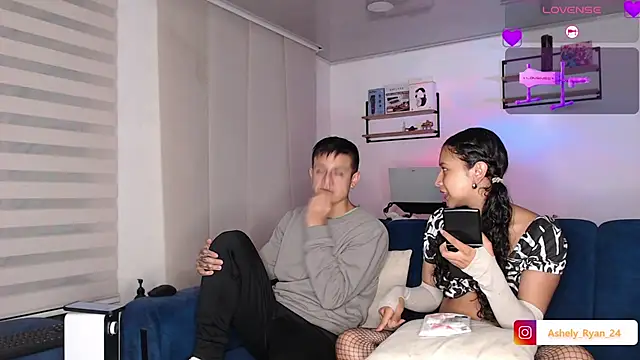 ashely ryan24 online show from January 12, 2026, 11:31 pm