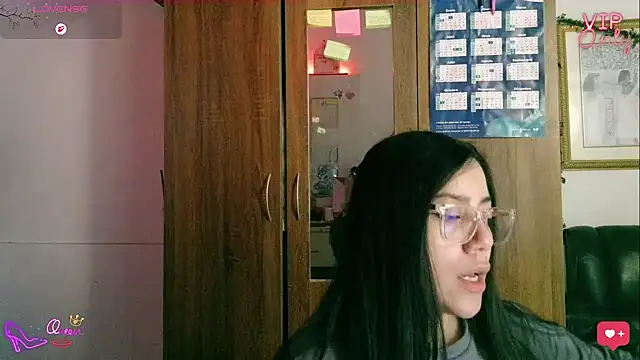 LauGrayJ online show from February 27, 2026, 11:32 am