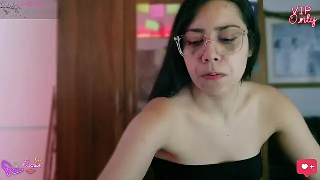 LauGrayJ online show from March 20, 2026, 4:52 pm