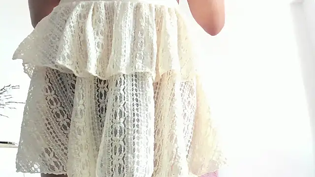  cat 18 online show from November 12, 2025, 5:28 pm