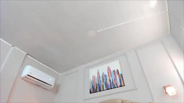 bigboobsnaughty1 online show from March 5, 2026, 10:23 am