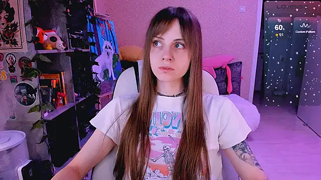 NaniMoore online show from February 18, 2025, 8:14 pm