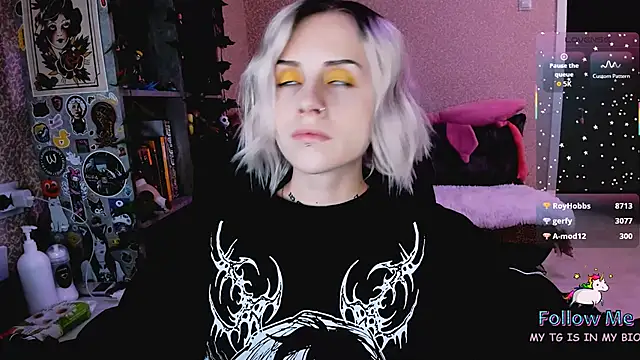 NaniMoore online show from January 11, 2026, 8:16 pm