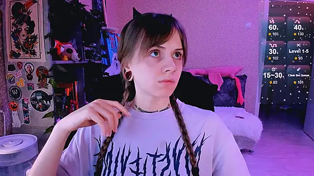 NaniMoore online show from February 15, 2025, 8:12 pm