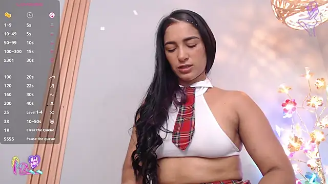 Thayssa ross online show from March 27, 2026, 2:51 pm