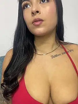 Snapshot of Dulce-diosa chatting on June 19, 2026, 6:14 pm Dulce-diosa online show from June 19, 2026, 6:14 pm