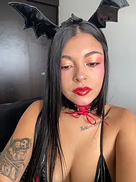 Snapshot of Dulce-diosa chatting on October 12, 2025, 8:21 pm Dulce-diosa online show from October 12, 2025, 8:21 pm