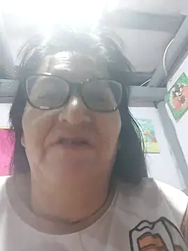 Snapshot of clarita_01 chatting on July 13, 2026, 10:58 am clarita 01 online show from July 13, 2026, 10:58 am