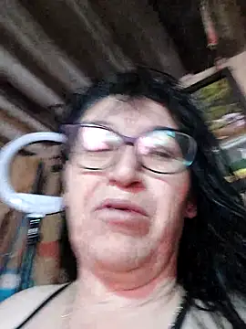 clarita 01 online show from November 23, 2025, 11:42 am