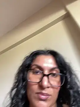 Indianbutter11 online show from March 10, 2025, 8:17 am