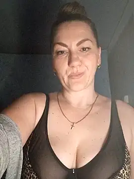 Ant0nina online show from December 18, 2024, 10:35 pm