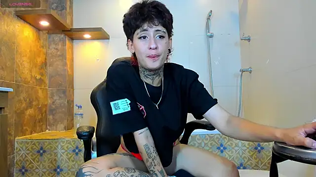 Ethan lennox online show from October 21, 2025, 3:33 pm