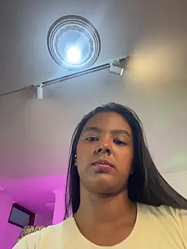 Snapshot of JANYLOVE__ chatting on May 11, 2026, 11:00 am JANYLOVE online show from May 11, 2026, 11:00 am