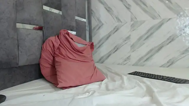 nymphomanya online show from March 10, 2025, 10:13 pm