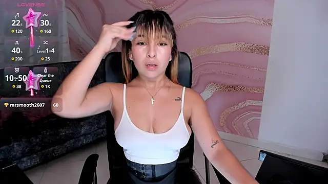 SusyAmis online show from March 19, 2025, 3:51 pm