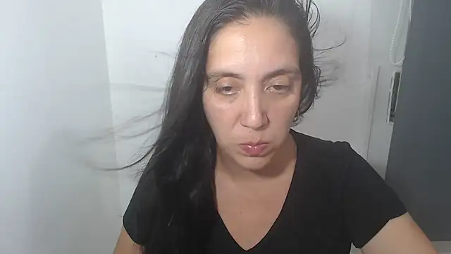 lulitasexy online show from February 9, 2025, 12:28 am