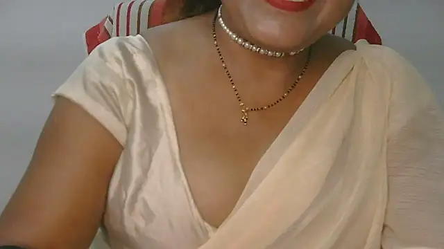 Cute Ruhi99 online show from July 5, 2026, 9:05 am