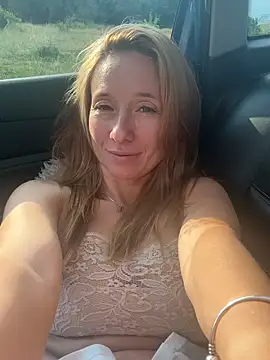 AnneHove online show from July 18, 2026, 4:15 pm