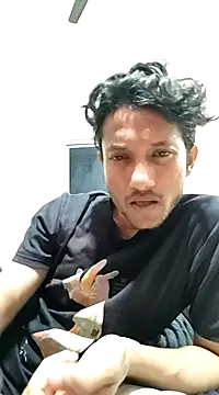 Snapshot of Indiandaddy11 chatting on February 19, 2025, 5:06 pm Indiandaddy11 online show from February 19, 2025, 5:06 pm