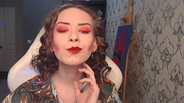 Snapshot of FascinatingEyess chatting on July 6, 2026, 7:38 pm FascinatingEyess online show from July 6, 2026, 7:38 pm