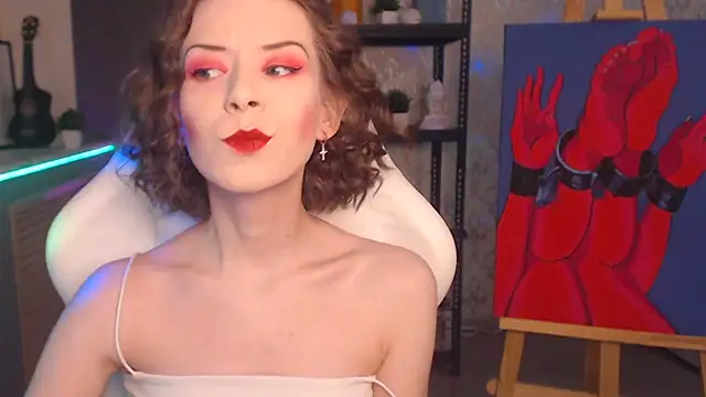 FascinatingEyess online show from November 8, 2025, 6:22 pm