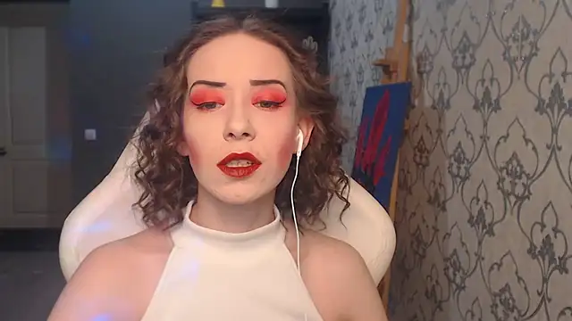 Snapshot of FascinatingEyess chatting on July 10, 2026, 8:31 pm FascinatingEyess online show from July 10, 2026, 8:31 pm