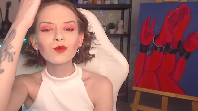 FascinatingEyess online show from September 12, 2025, 6:07 pm