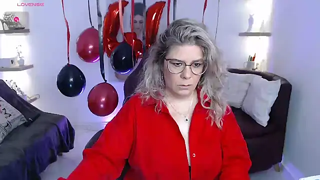 Snapshot of zehra_sanem chatting on May 14, 2026, 2:03 pm zehra sanem online show from May 14, 2026, 2:03 pm