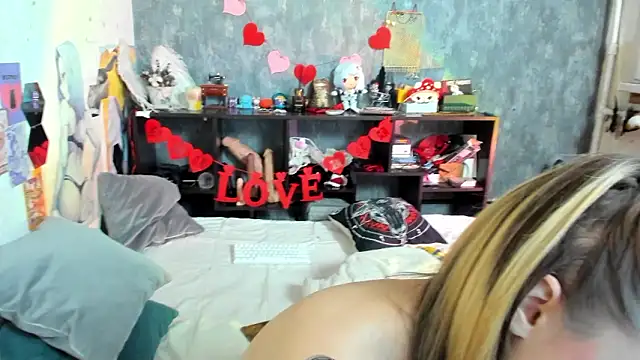 Snapshot of _provocatemur chatting on February 8, 2026, 2:59 pm provocatemur online show from February 8, 2026, 2:59 pm