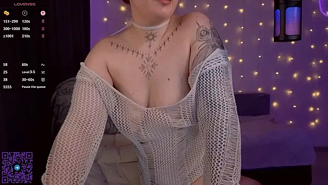 The Full Red Moon online show from March 12, 2026, 12:09 pm