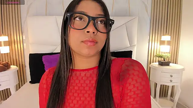 belacampbell online show from September 13, 2025, 5:07 am