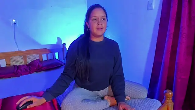 Snapshot of Ivanna18_x chatting on March 12, 2026, 2:28 am Ivanna18 x online show from March 12, 2026, 2:28 am