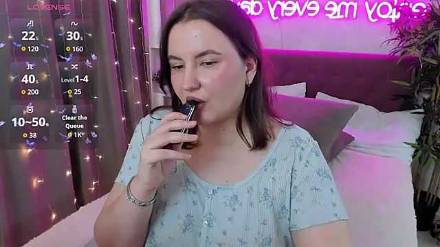 FeralPeach online show from February 15, 2026, 6:58 am