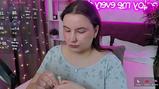 FeralPeach online show from February 22, 2026, 5:21 am