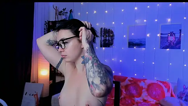 Magic Allie online show from November 27, 2025, 6:47 am