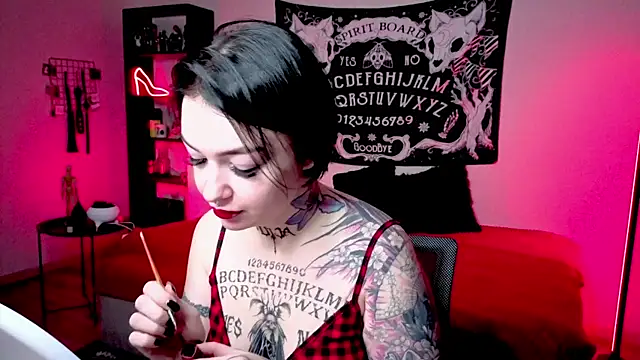 Magic Allie online show from April 10, 2026, 6:59 pm