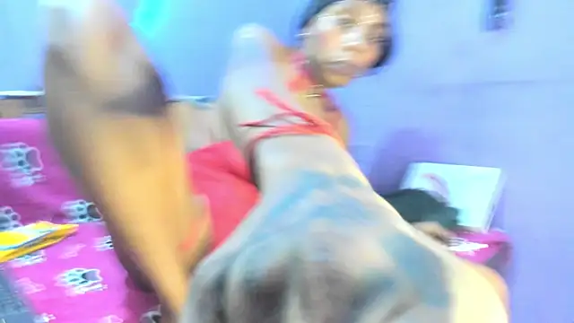 sexy-Bunny online show from April 18, 2026, 7:07 pm