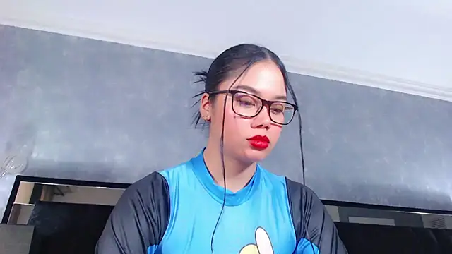 Snapshot of JasmineMoore chatting on February 19, 2025, 8:31 pm JasmineMoore online show from February 19, 2025, 8:31 pm