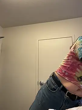 SafeinouterSpace online show from October 4, 2025, 9:05 pm