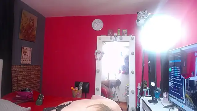 Snapshot of violl3tfoxx chatting on November 12, 2025, 1:26 pm violl3tfoxx online show from November 12, 2025, 1:26 pm