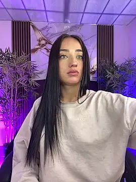 Ady 18 online show from February 13, 2026, 6:19 pm