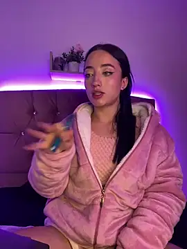 Ady 18 online show from March 12, 2025, 10:17 pm